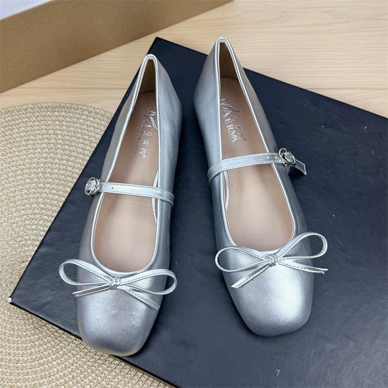 Fashion Flat Shoes for Women 2025 Spring and Autumn French Mary Jane New Flat Black Plus Size Women's Shoes 42 43 44 Loafers Ladies