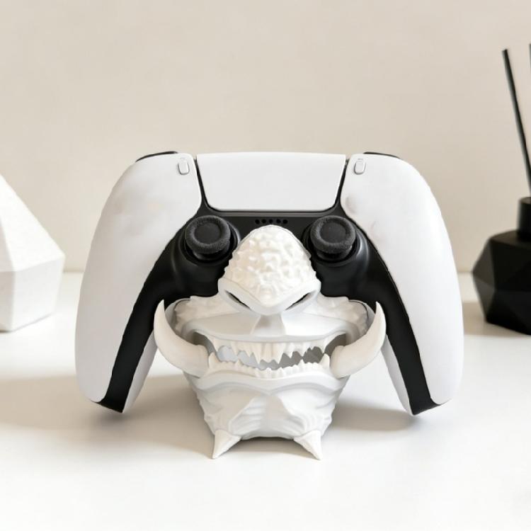 Gamepad Storage Stand with Open Single-Body Support, Decorative Teeth and Horns, and No Assembly Required for Desktop Use
