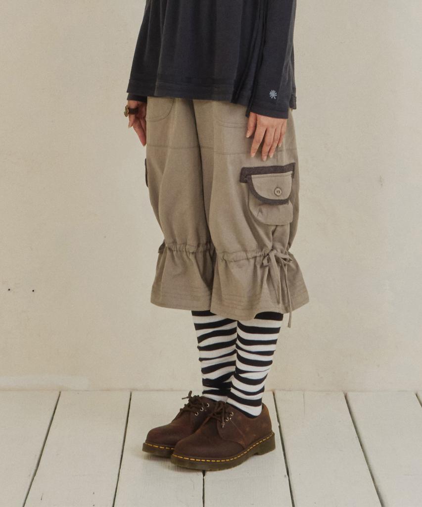 DANDEL Dd Shirring Fold-Over Capri Pants (Greyish Beige)
