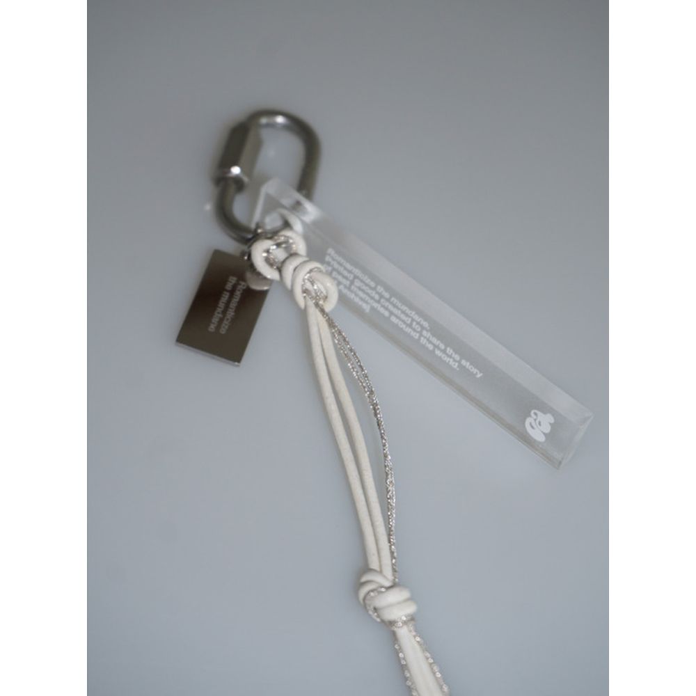 Oat Archive [6th Reorder] Multi-knot Keychain 01 (white)