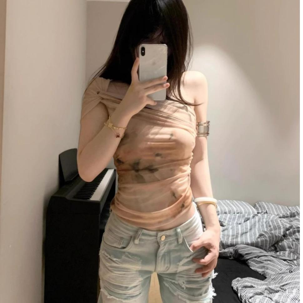 Pure desire design tube top mesh yarn single shoulder sling vest women's spring and summer retro slim fit diagonal dew American printing
