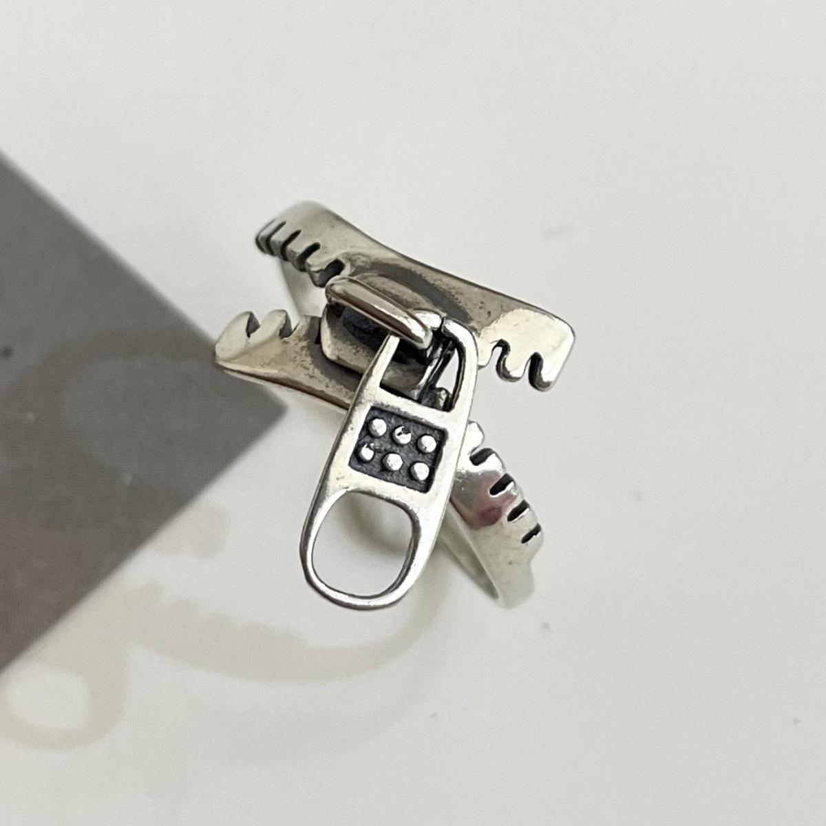 

Trendy Heavy-Duty s925 Sterling Silver Zipper Ring - Unisex and Versatile Adjustable Opening серебряный