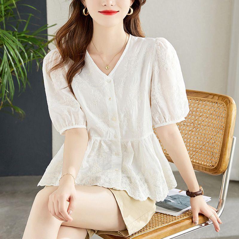

Абрикосовая вышитая рубашка для женщин с рукавом три четверти, летняя новинка, вышитый маленький топ, V-образный вырез, маленькая рубашка XXL бежевый