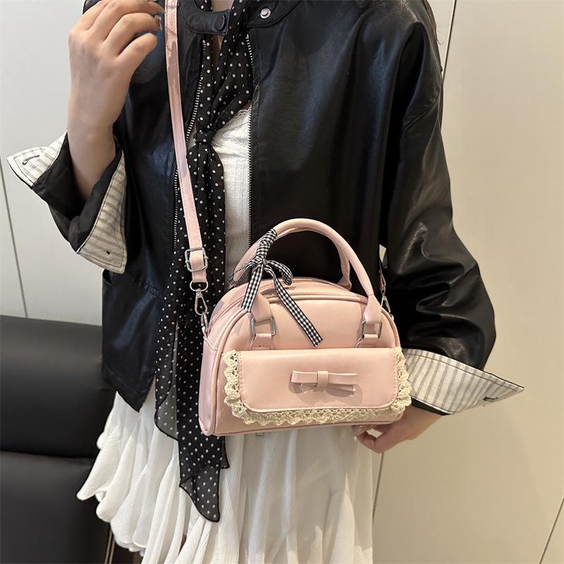 Simple Small Bag Women 2025 New Niche Versatile Shoulder Bag Messenger Bag Korean Version Fashion Portable Small Square Bag