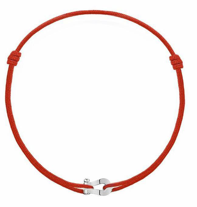 18K Gold Horseshoe Buckle Red String Bracelet - Fashionable and Exquisite Classic with Sterling Silver Detailing
