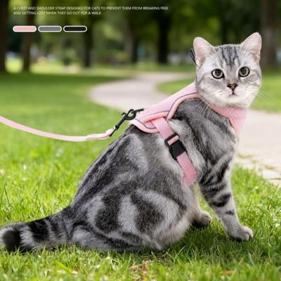 Reflective Design Cat Harness Vest Adjustable Vest Escape Proof Pet Walking Harness Breathable Comfortable Cat Traction Rope