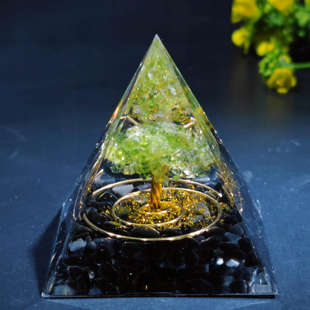Pyramid Orgonite + Led Lamp Base 5Cm Crystal Stones Amulet 5Cm Hx14
