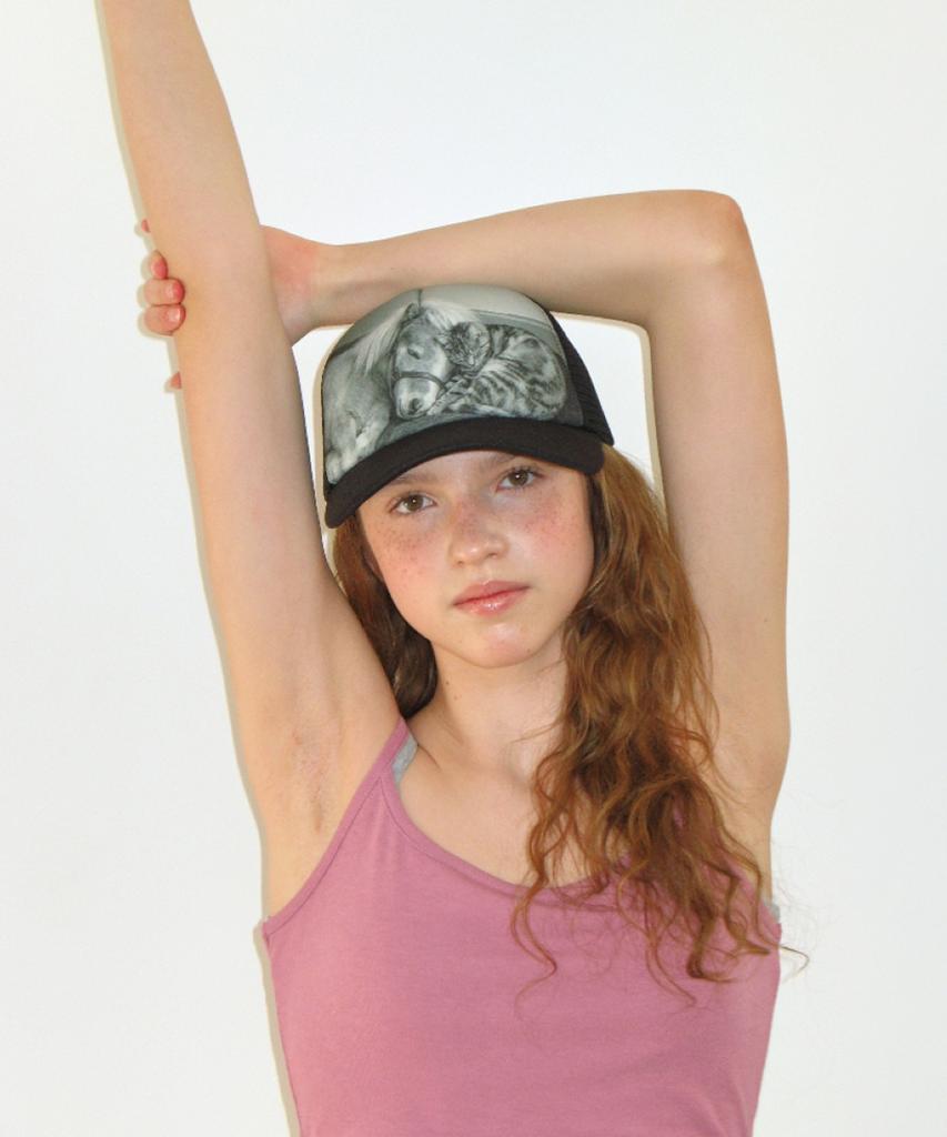 RONRON Pony Cat Photo Mesh Cap Black