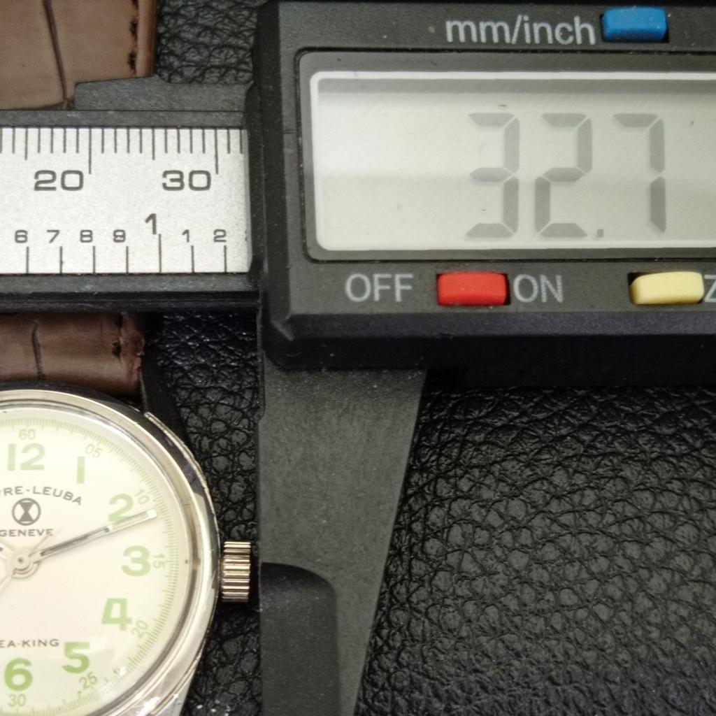 SWISS VINTAGE FAVRE LEUBA SEA KING HAND-WINDING MENS SIGN CASE WATCH a702025-5 R208-a702025