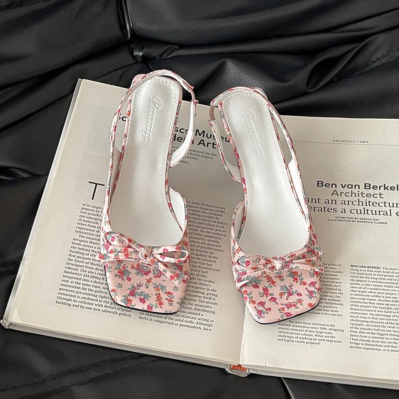 Exquisite and elegant square head bow open-toed sandals women's summer classic temperament wear high-heeled sandals