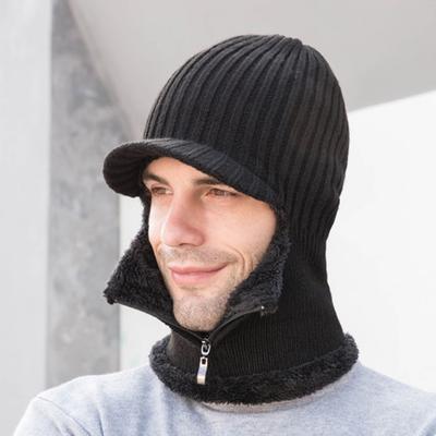 Winter Kaltwetterausrüstung Nackenwärmer, Schal, Mütze mit Pelzkrem, alles in einem