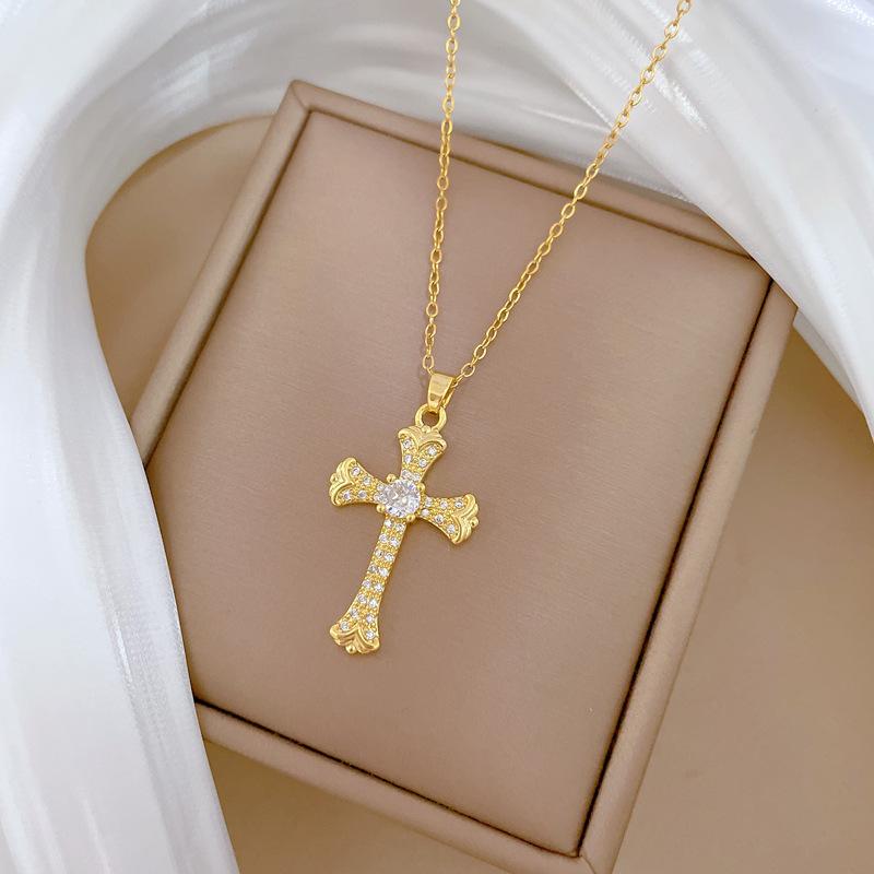 Cross Full Diamond Light Luxury Temperament Gorgeous Full Diamond Necklace Women'S Versatile Collarbone Chain Titanium Steel Chain