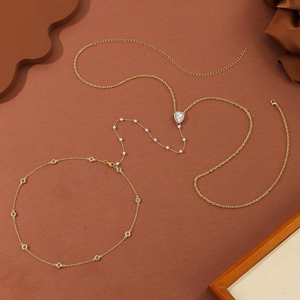 Summer Dainty Single Layer Round Pearl Body Chain Back Necklace for Women Minimalist Faux Pearl Gold Chain Open Back Jewelry