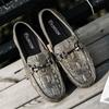 FashionCrocodile Pattern Genuine Leather Shoes Men Slip-on Casual Loafers Mens Business Shoes Luxury Brand Office Formal Dress Footwear