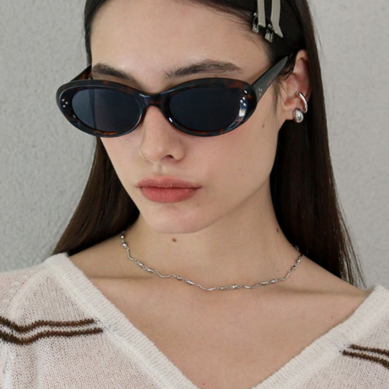 

One Brilliant Yasmin-OB567-Leopard single type