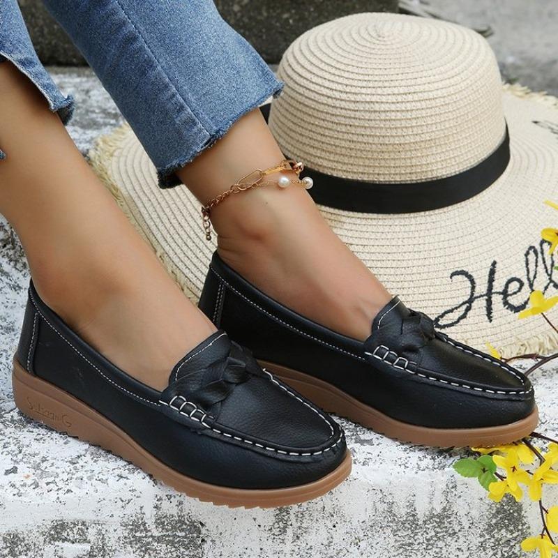 Women's Plus Size Round Toe Slip-On Loafers, Casual Everyday Flats