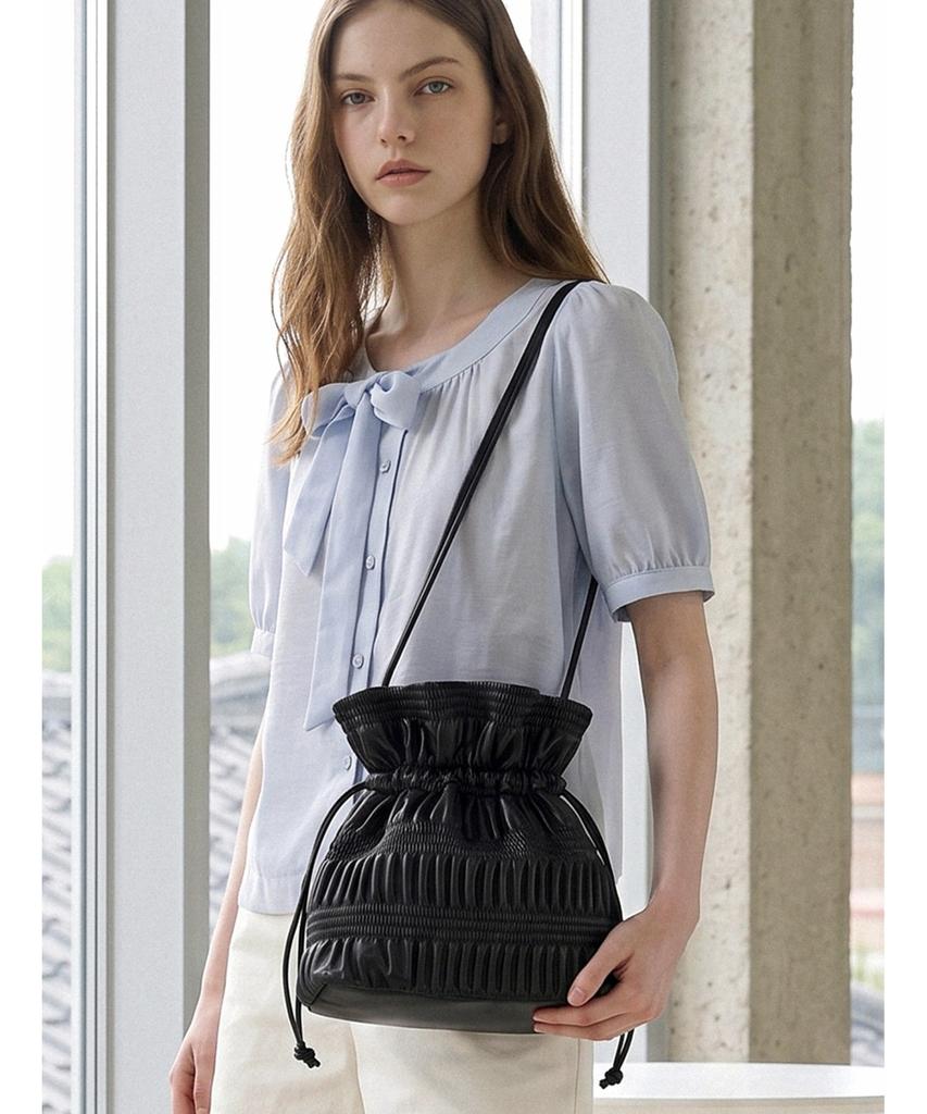 Forever21 Pleated Drawstring Shoulder Bag (Ftdbbg010)