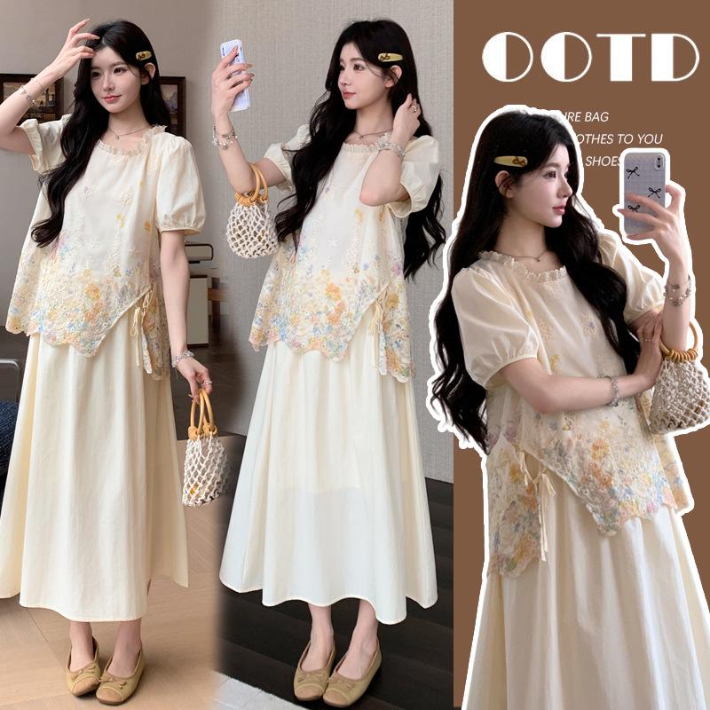 Elegant Korean Maternity Two-Piece Set: Loose Top & Skirt M