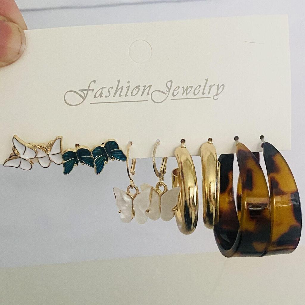 XP17 Gold Geometric Pearl Hoop Earring Set