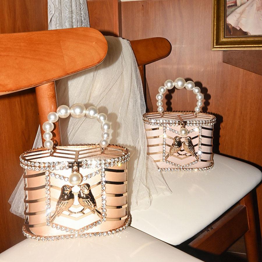 Fashion and Simple, Mid-life Creative Bird Bucket Bag, Bird Cage Bag, Hollow Versatile Pearl Handbag, Crossbody Bag