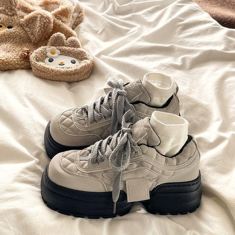Niche retro muffin dad shoes women's 2025 spring new heightened platform casual white shoes versatile sports shoes