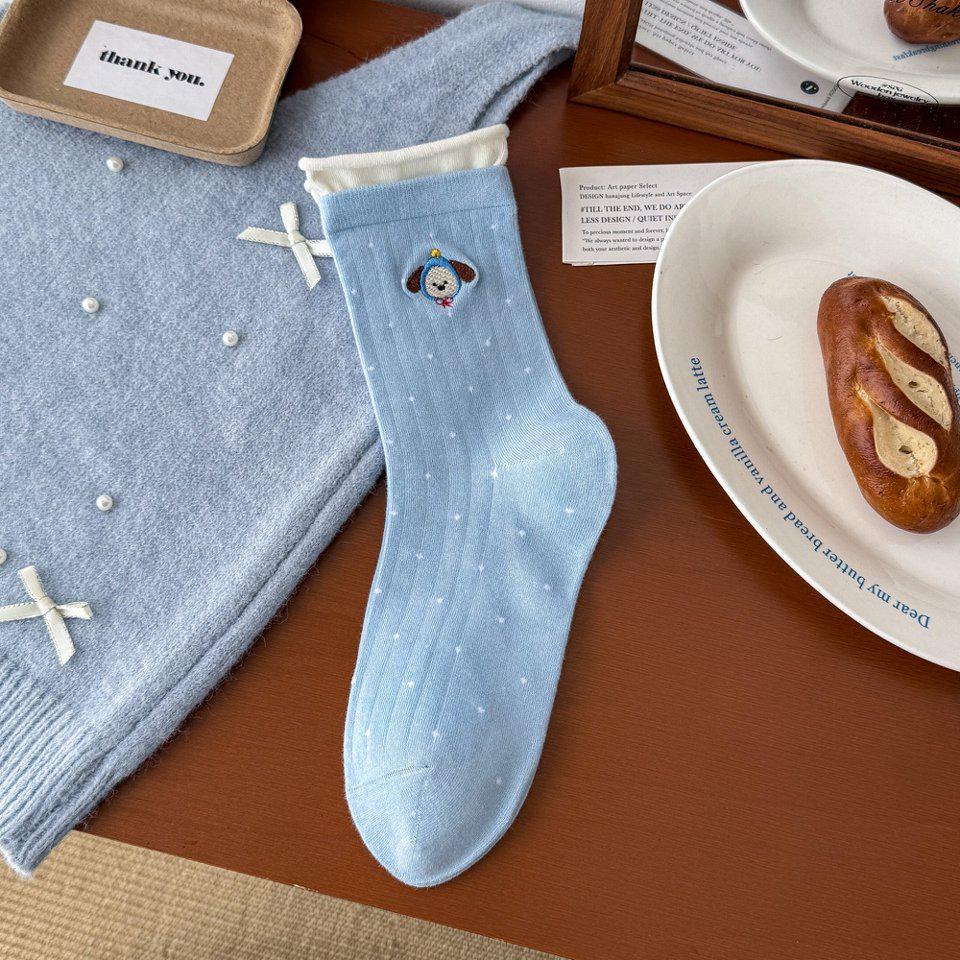 Forest-Style Puppy Cartoon Mid-Calf Cotton Women's Socks – Comfortable, Breathable, Embroidered, Seamless Slouch Design