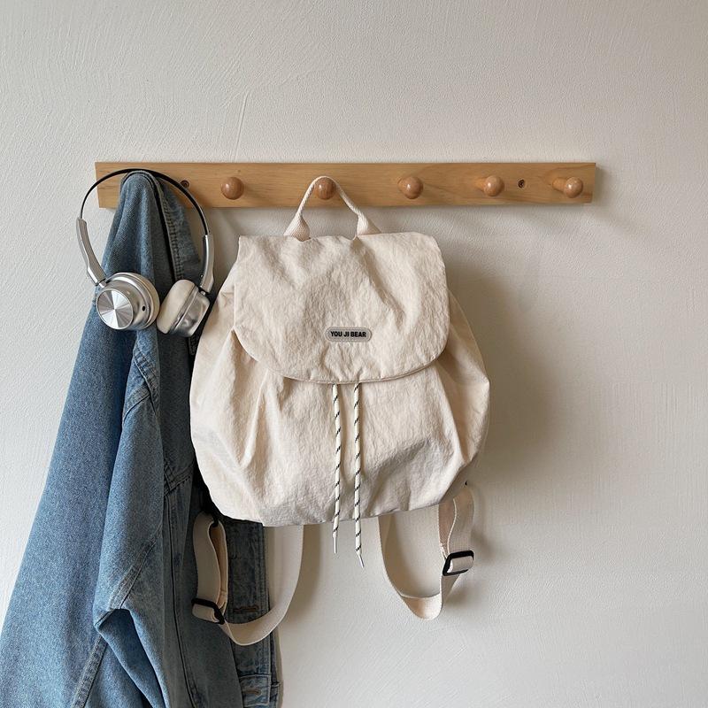 Lightweight Travel Backpack Women's New Fashion Casual Versatile Large-capacity College Student Handbag