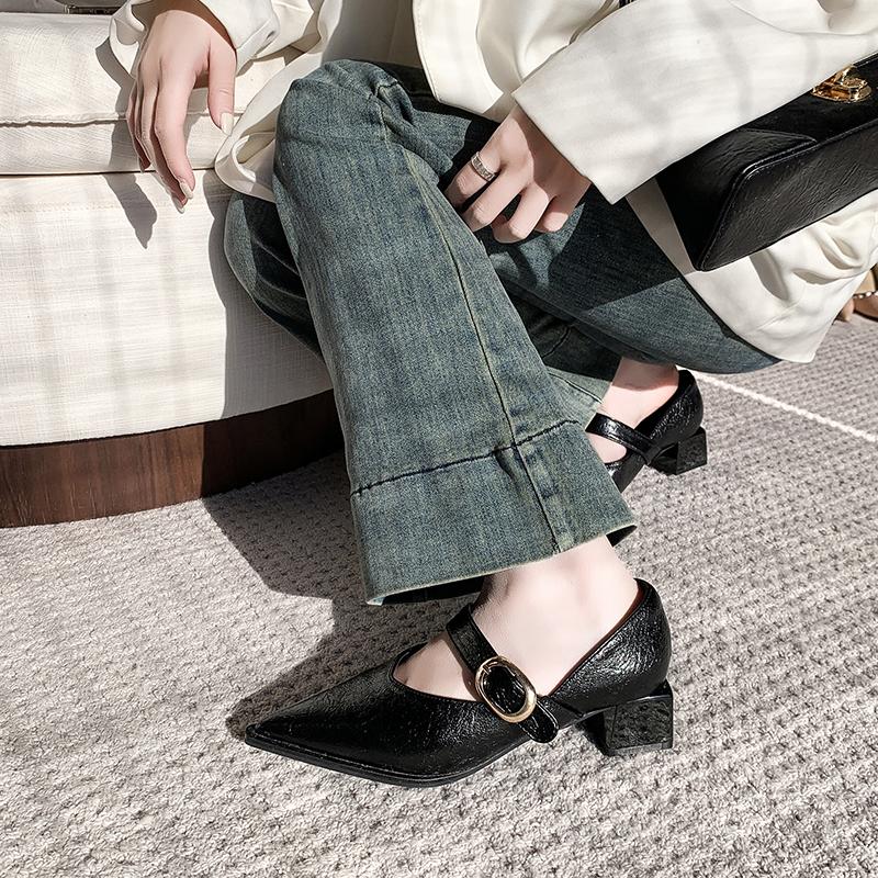 Fashion 2025 Spring New Low Heel Shoes Women's Pointed Head Shallow Mouth Metal Buckle Soft Sole Non-slip Low Top Shoes