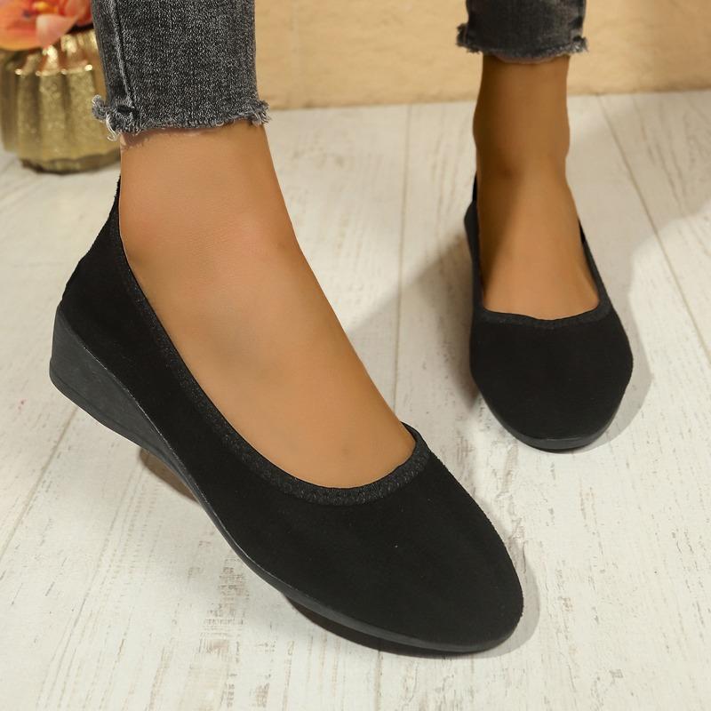 Fashion Spring New Flat Shoes Women's Fashion Round Head Shallow Mouth Cloth Surface Soft Sole Non-slip Single Shoes