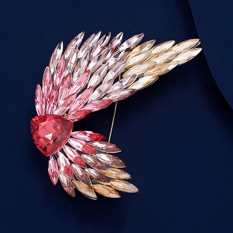 Fashionable and Luxurious Angel Wing Brooch, High-end Women's Exquisite Gradient Crystal Wing Brooch, Personalized Brooch