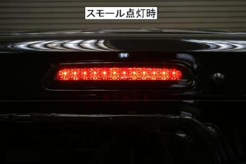 200 Series 3rd generation 7th Stop May 2012 onwards TRISTAR'S [Hiace (late - generation)] High-Mount Lamp, Smoked,