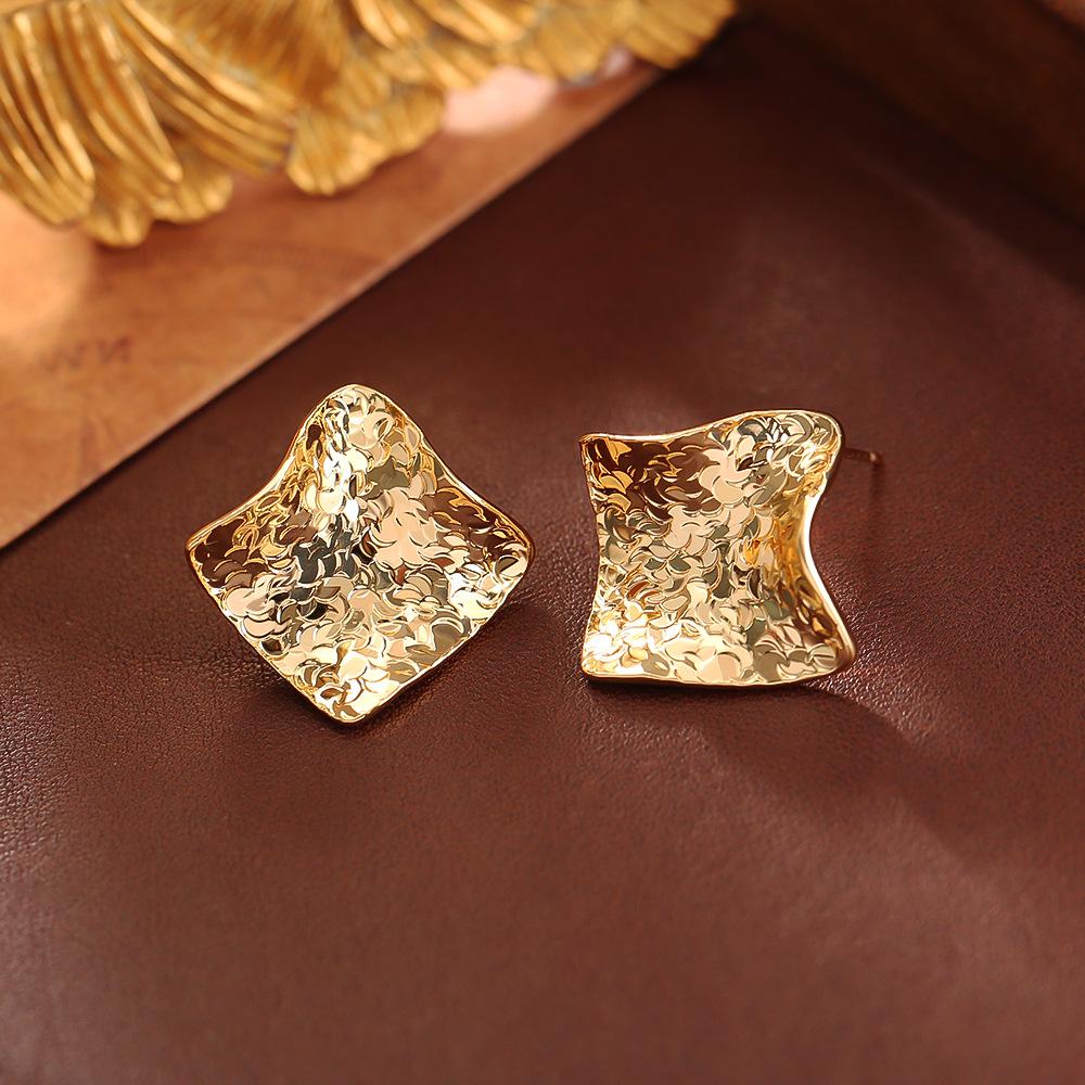 High-End European & American Style Irregular Fashion Earrings for Women