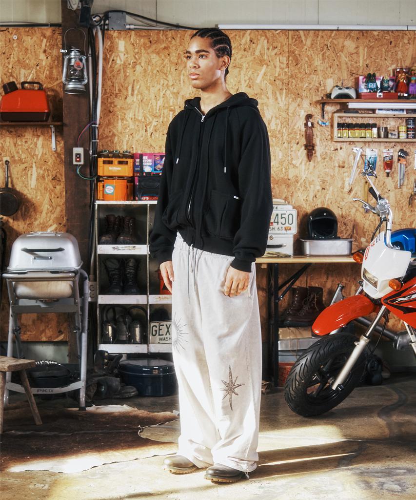 Thevinylhouse Stitch Hoodie Zip-Up Black