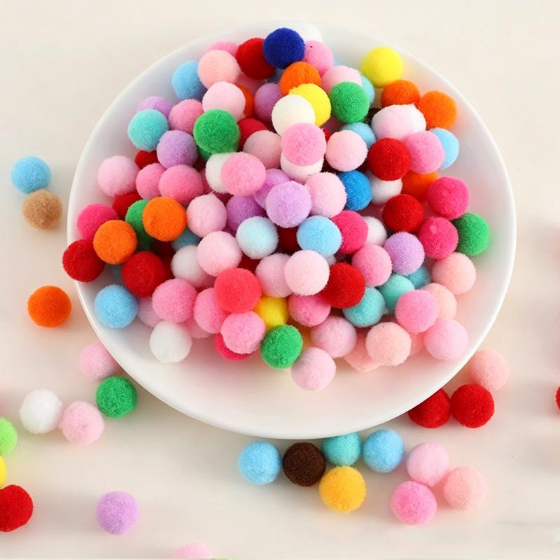 Colored Pompoms 81015202530Mm High Elasticity Soft Diy Pom Poms Fuzz Ball Pompom For Crafts Wedding Decor Kid Creative Toy