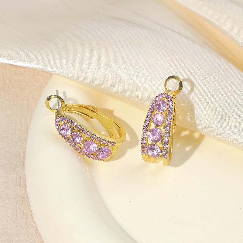 Delinmemiş kulaklar için mükemmel, şık manyetik elmas kulak klipsleri. Ünlülerin lüks görünümlerine hitap eden Japon-Kore moda aksesuarı.