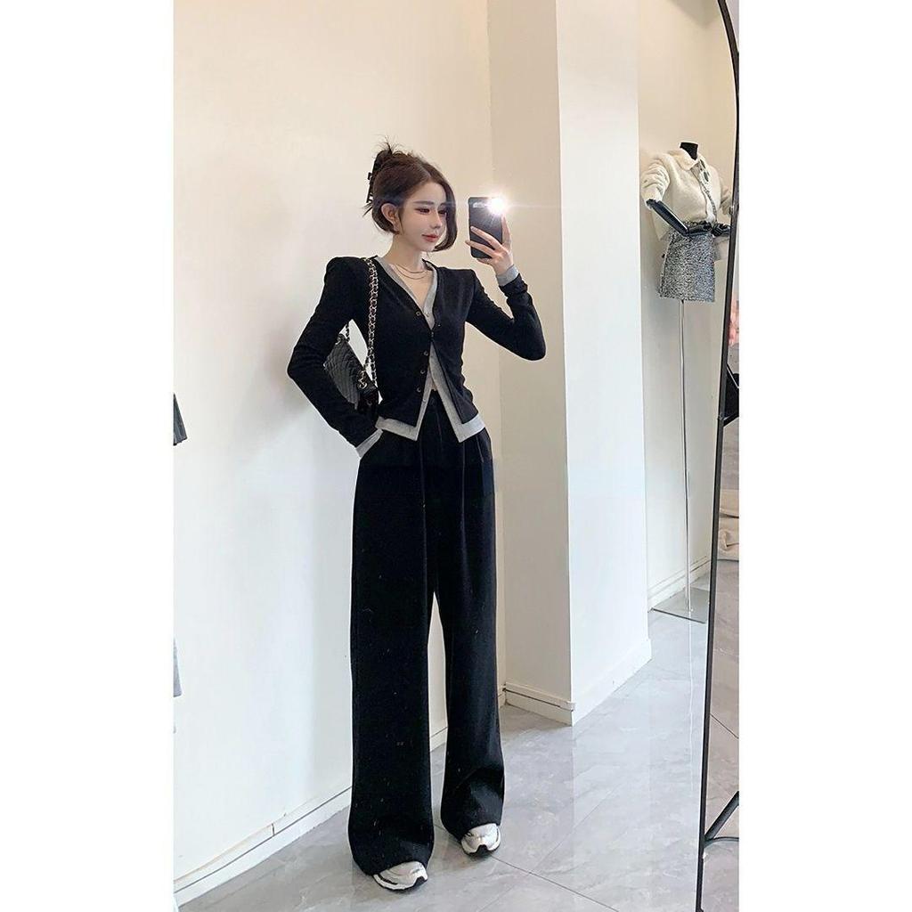 Stylish Women's Faux Two-Piece Suit with Slimming Plus Size Wide Leg Pants for Spring/Autumn