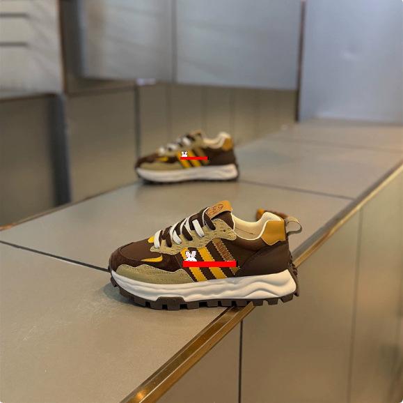 

New shoes low-top shoes popular color matching retro autumn 43 standard size коричневий