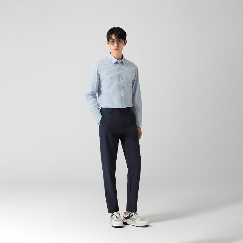 VICUTU Men's Vertical Stripe Business Casual Long Sleeve Shirt