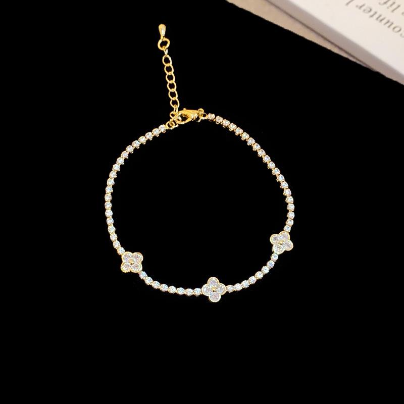 Elegante Geometrische Zirkonia Armband voor Damesmode - Veelzijdig, Trendy Bangle Sieraden