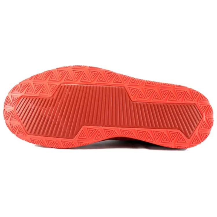 New JORDAN Instigator Gym Red 705076-606