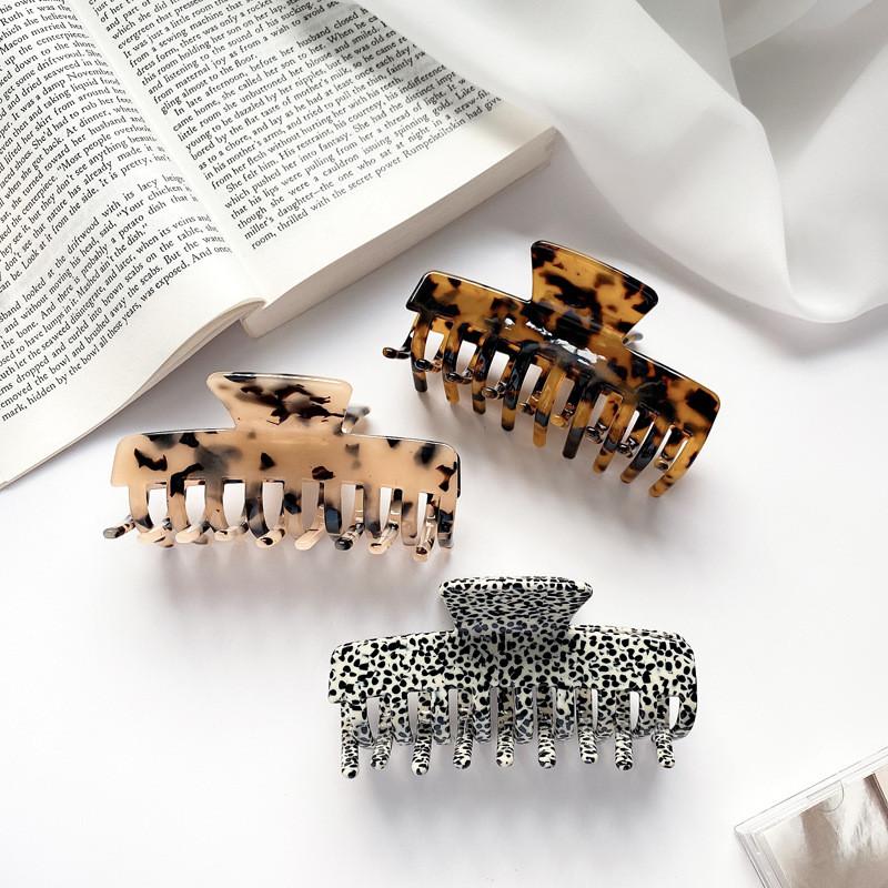 Handmade Elegant Gray Acetate Hair Claw Clip For Women Perfect For Bun Hairstyles