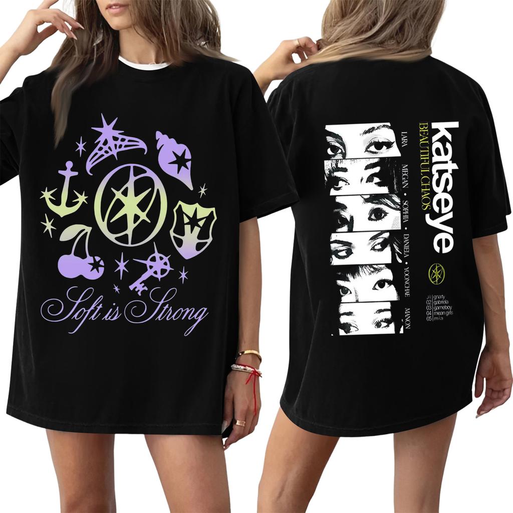 Dam T-shirt med tryck och rund hals och korta ärmar