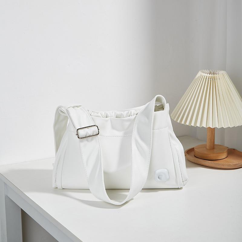 Novas bolsas femininas são bolsas tote frescas, doces e de alta qualidade, bolsas carteiro de grande capacidade, bolsas de ombro únicas portáteis para axila.