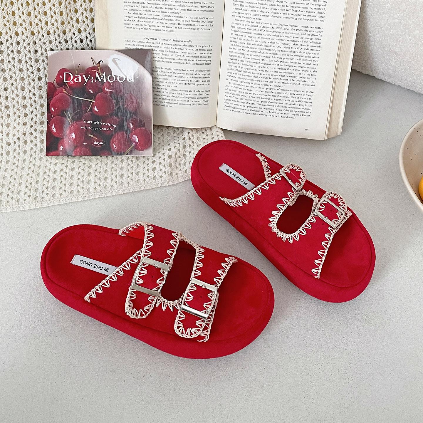 

Red retro thick-soled heightened one-word Birkenstock slippers for women s summer wear 2025 new high-end French cool slippers 40