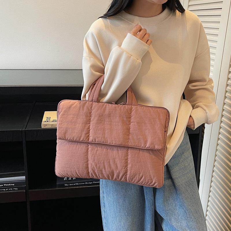 Korean version of large capacity cotton laptop bag simple casual padded clothing bag fashion trend work commuting tote bag