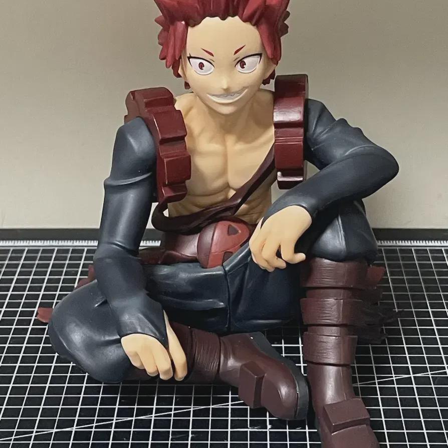 

Хироака Нахия Киришима Фигурка для перерыва