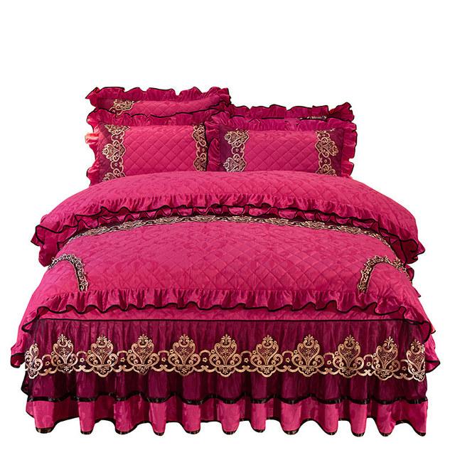 Europe Velvet King Size 4pcs Bedding Set Luxury Comforter Cover Quilted Lace Bedskirt Soft Warm Queen with Two Pillowcases