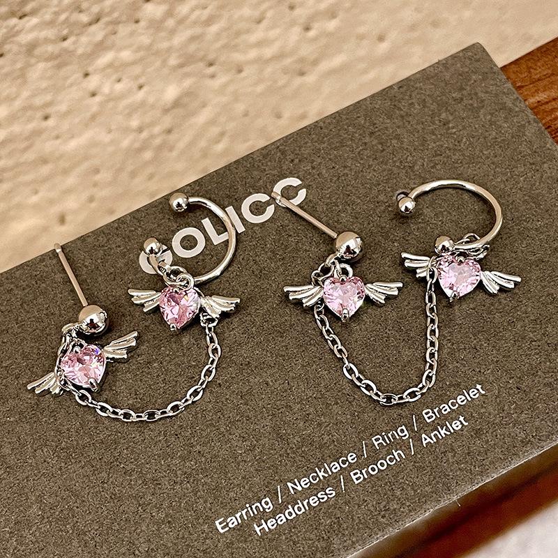 Goth Y2K Pink Crystal Heart Stud Earrings Ear Clip Piercing Wings Cartilage Chain Ear Studs for Women Harajuku Aesthetic Jewelry