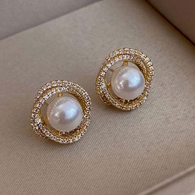 Creative Design Spiral Pearl Earrings Retro French Cold Nuptial Wedding Occasion Event Gathering Ear Studs Present GiftRetro Ear Studs