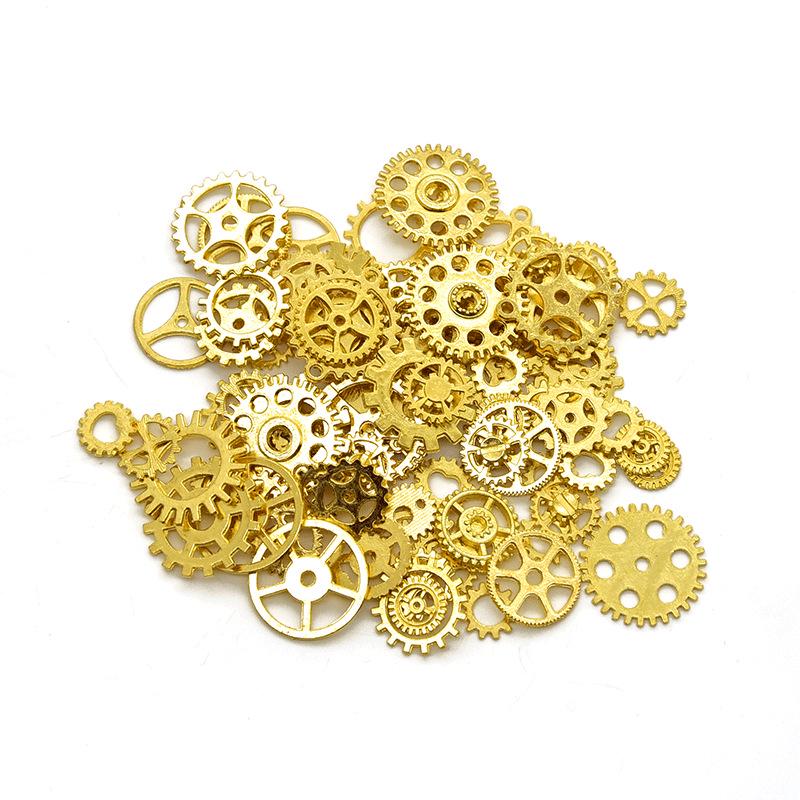 Steampunk Multicolor Gear Pendant: DIY Alloy & Resin Jewelry Accessory